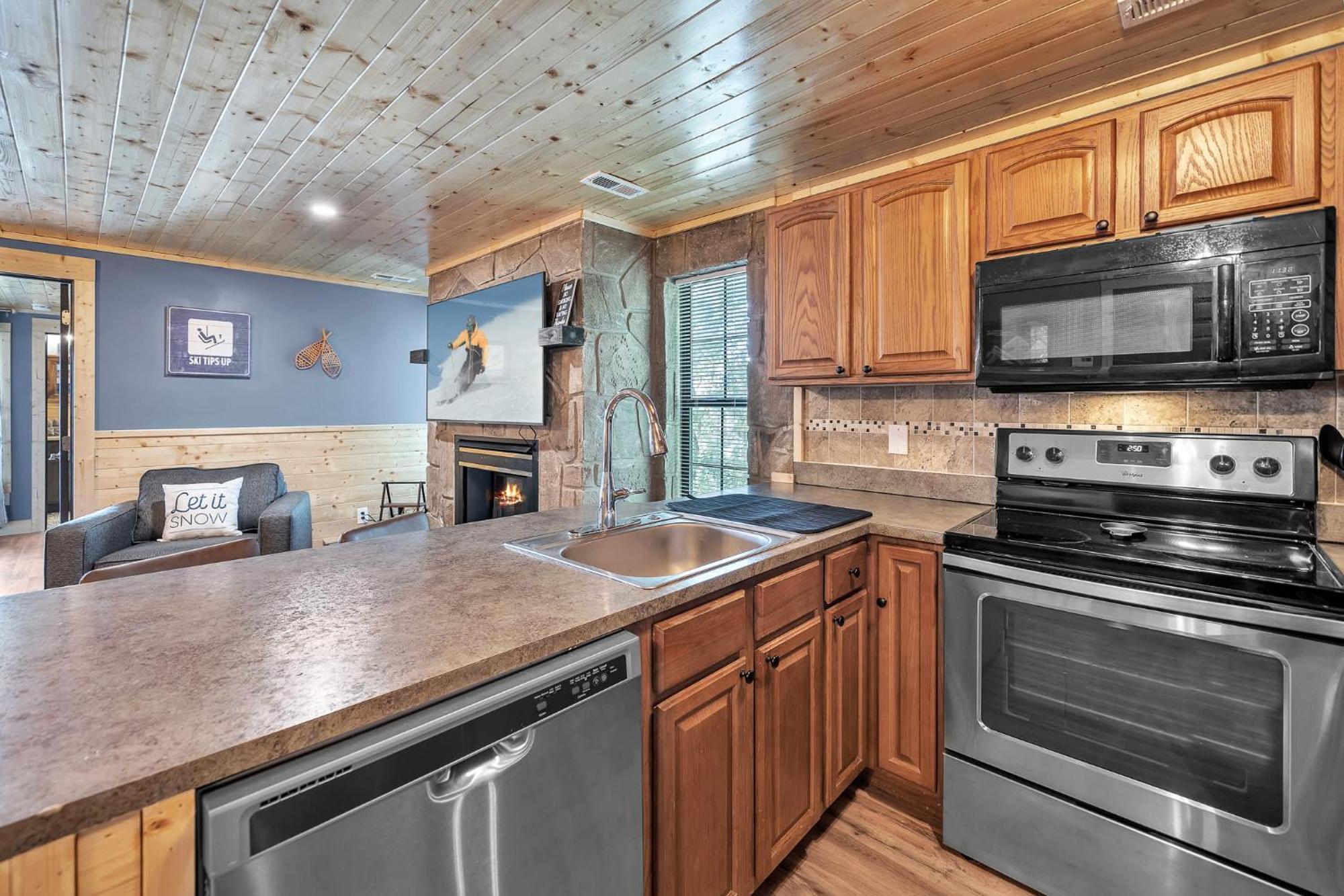 Appartamento Mountain Views At Dolly'S Castle Unit 2 Sevierville Esterno foto