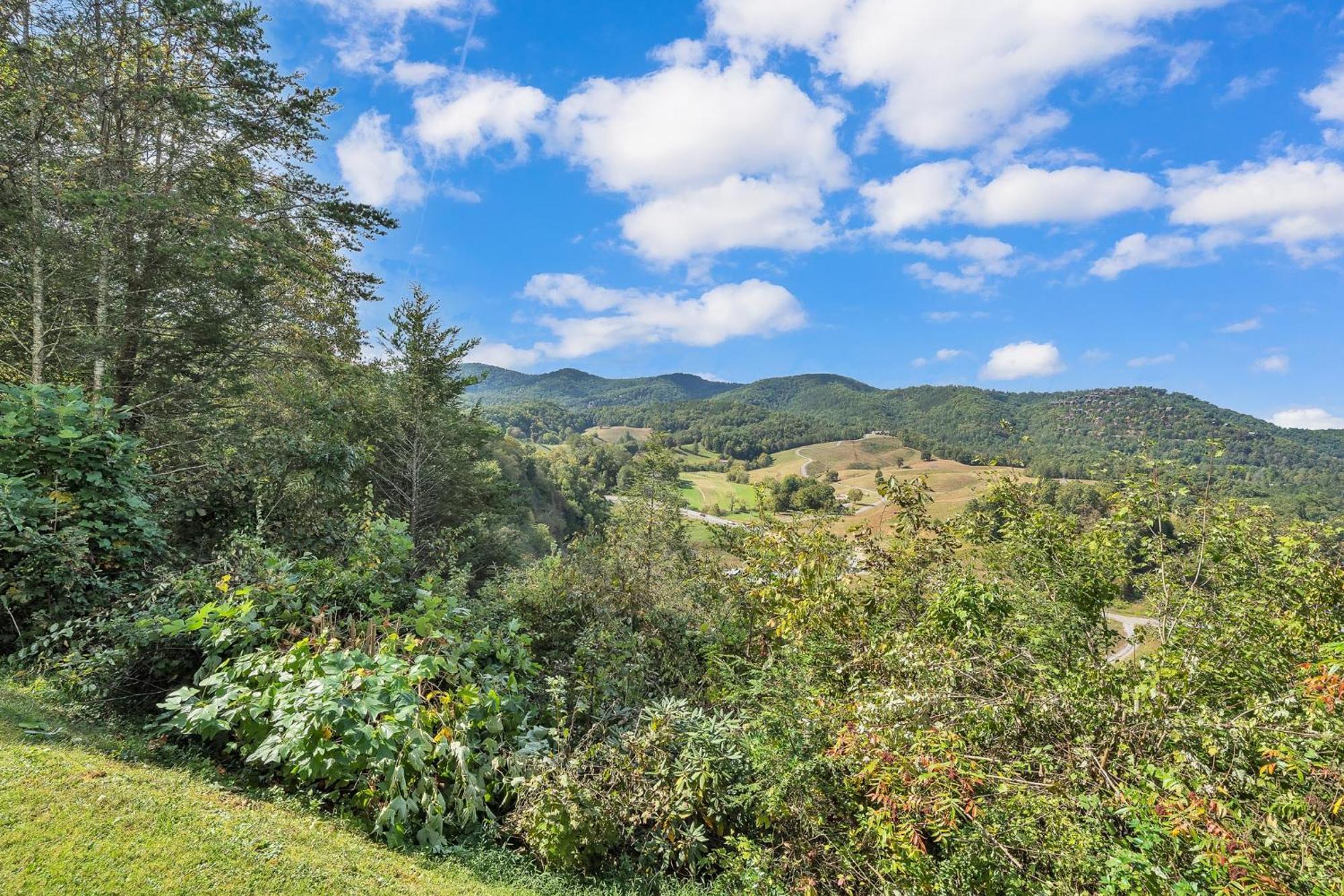 Appartamento Mountain Views At Dolly'S Castle Unit 2 Sevierville Esterno foto