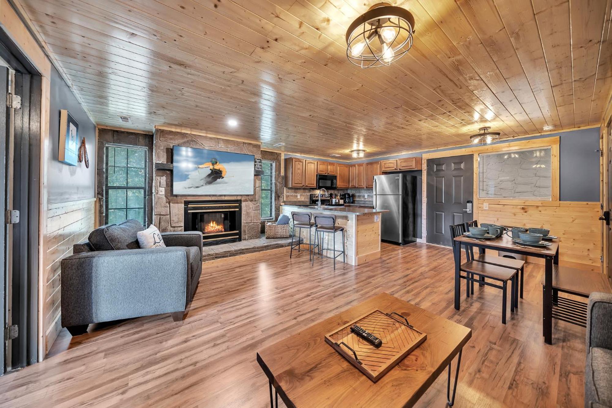 Appartamento Mountain Views At Dolly'S Castle Unit 2 Sevierville Esterno foto